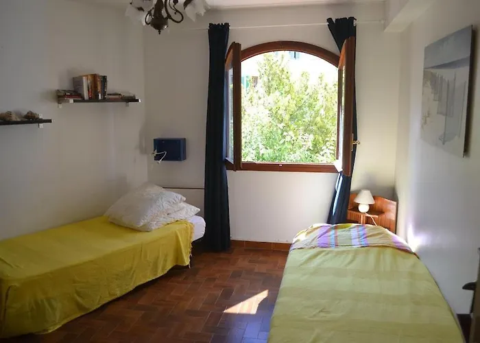 Face Aux Iles Terrasse Et Parking *